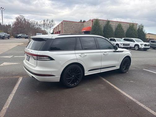 2024 Lincoln Aviator Black Label AWD
