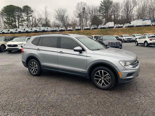 2021 Volkswagen Tiguan 2.0T SE 4MOTION