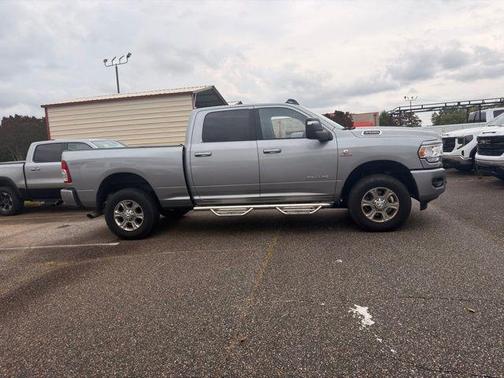 Billet Silver Metallic Clearcoat 2024 RAM 2500 Big Horn Crew Cab 4x4 6'4' Box