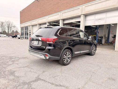 2019 Mitsubishi Outlander SEL
