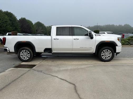 2023 GMC Sierra 3500 Denali