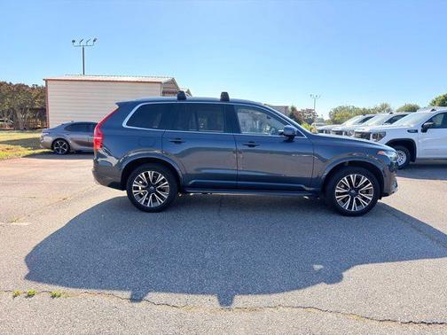 Denim Blue Metallic 2020 Volvo XC90 T5 Momentum