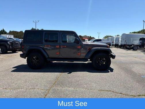 Granite Crystal Metallic Clearcoat 2018 Jeep Wrangler Unlimited Sahara