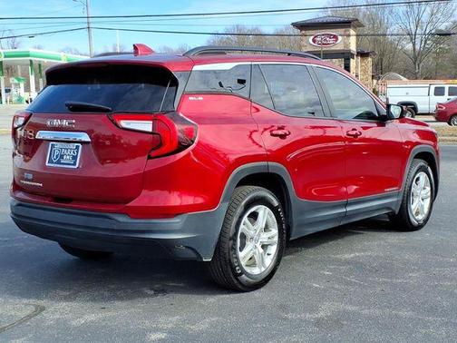 2022 GMC Terrain SLE