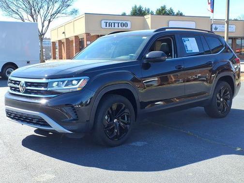 2022 Volkswagen Atlas 2.0T SE w/Technology 4MOTION