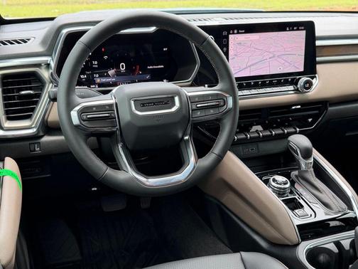 Glacier Met 2026 GMC Canyon Denali