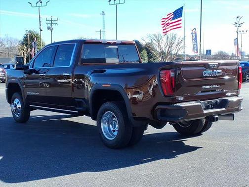 2024 GMC Sierra 3500 Denali
