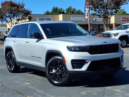 2024 Jeep Grand Cherokee Altitude