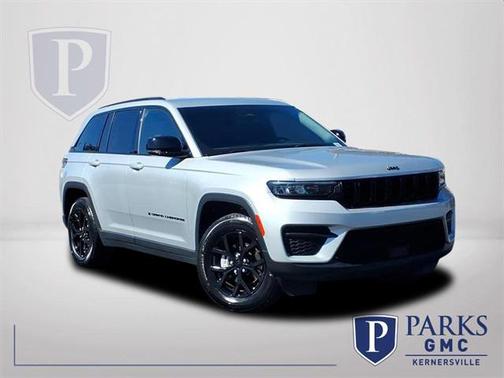 2024 Jeep Grand Cherokee Altitude