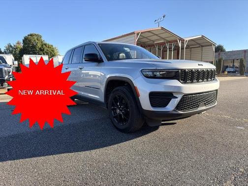 2024 Jeep Grand Cherokee Altitude