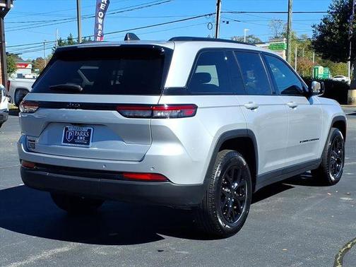 2024 Jeep Grand Cherokee Altitude