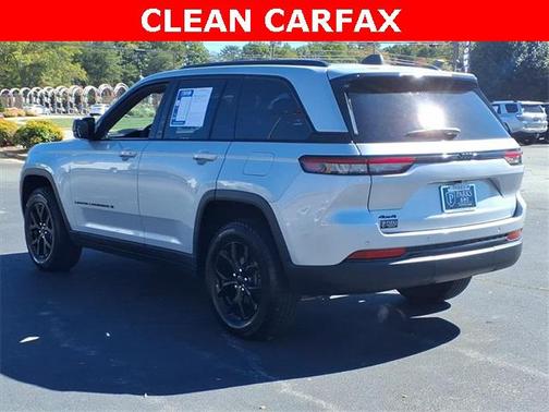 2024 Jeep Grand Cherokee Altitude