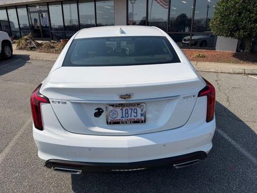 2024 Cadillac CT5 Luxury