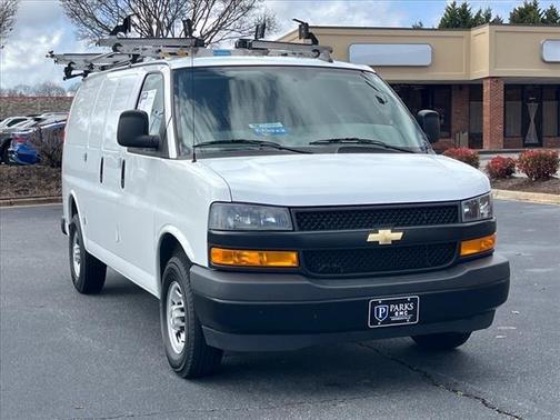 2022 Chevrolet Express 2500 RWD 2500 Regular Wheelbase WT