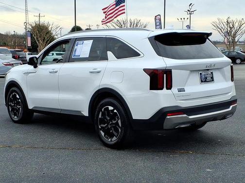 2024 Kia Sorento S