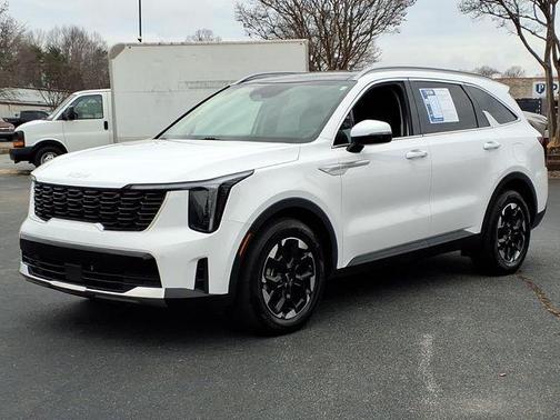 2024 Kia Sorento S