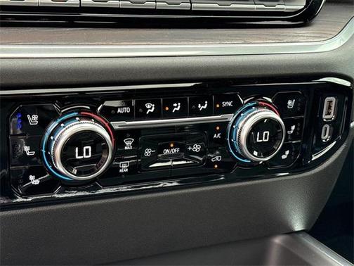 2026 GMC Sierra 2500 SLT