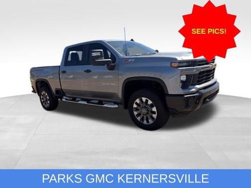 Sterling Gray Metallic 2026 Chevrolet Silverado 2500 Custom