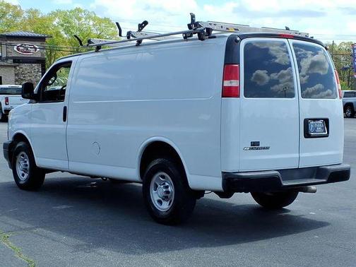 2017 Chevrolet Express 2500 Work Van