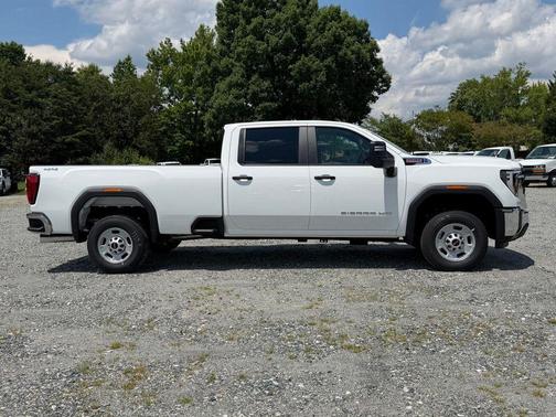 Summit White 2026 GMC Sierra 2500 Pro