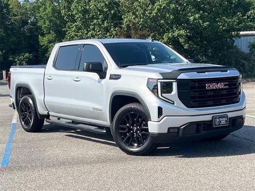 2022 GMC Sierra 1500 Elevation