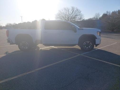 Summit White 2020 GMC Sierra 2500 AT4