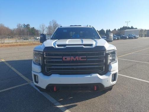 Summit White 2020 GMC Sierra 2500 AT4