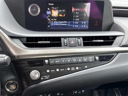 2021 Lexus ES 250 Base