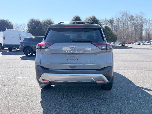 2022 Nissan Rogue Platinum