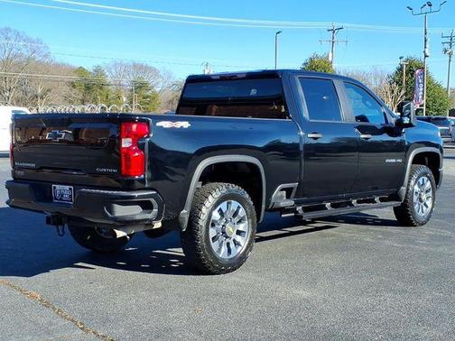 2023 Chevrolet Silverado 2500 Custom