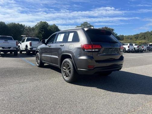 2016 Jeep Grand Cherokee Laredo