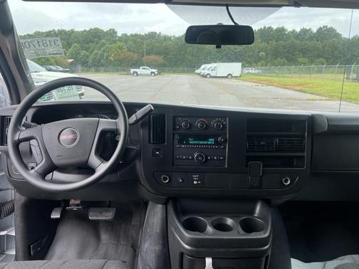 2023 GMC Savana 2500 Work Van