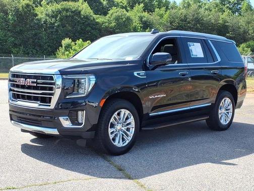 Midnight Blue Metallic 2023 GMC Yukon SLT