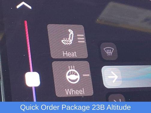 Bright White Clearcoat 2025 Jeep Grand Cherokee Altitude