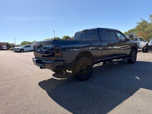 Patriot Blue Pearlcoat 2024 RAM 2500 Laramie Crew Cab 4x4 6'4' Box