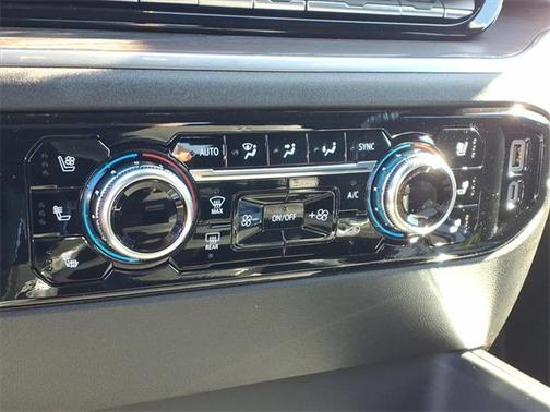 2026 GMC Sierra 2500 SLT