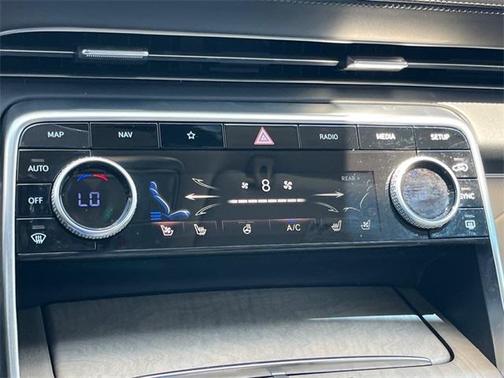 2023 Genesis GV80 2.5T