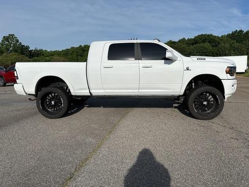 2022 RAM 2500 Limited Mega Cab 4x4 6'4' Box