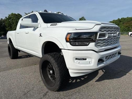 2022 RAM 2500 Limited Mega Cab 4x4 6'4' Box