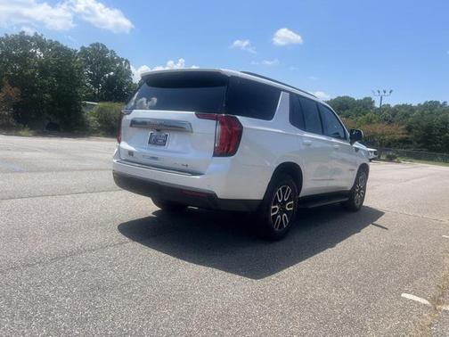 2024 GMC Yukon 4WD AT4