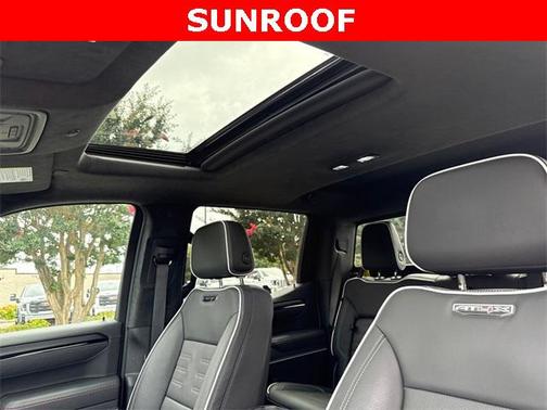 2024 GMC Sierra 1500 AT4X