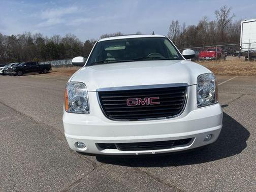 2011 GMC Yukon SLT