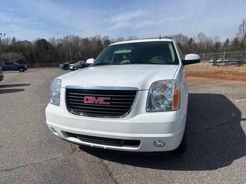 2011 GMC Yukon SLT