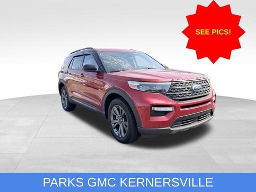 Rapid Red Metallic Tinted Clearcoat 2023 Ford Explorer XLT
