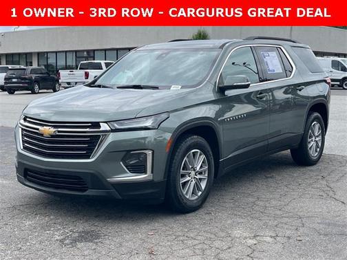 2022 Chevrolet Traverse LT Cloth