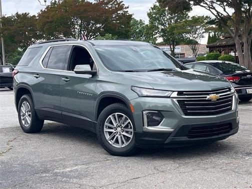 2022 Chevrolet Traverse LT Cloth