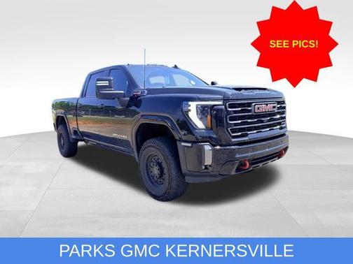 Onyx Black 2024 GMC Sierra 2500 AT4