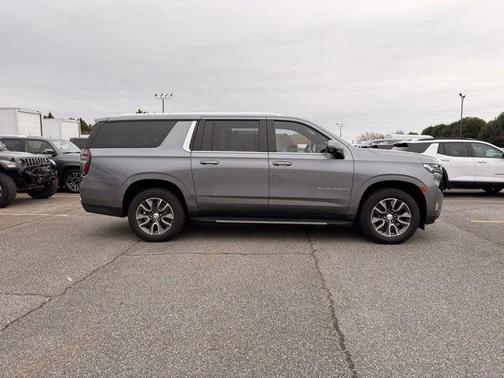 2021 Chevrolet Suburban LT