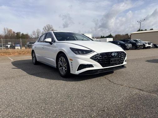 2021 Hyundai SONATA SEL