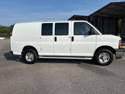 2023 Chevrolet Express 2500 RWD 2500 Regular Wheelbase WT